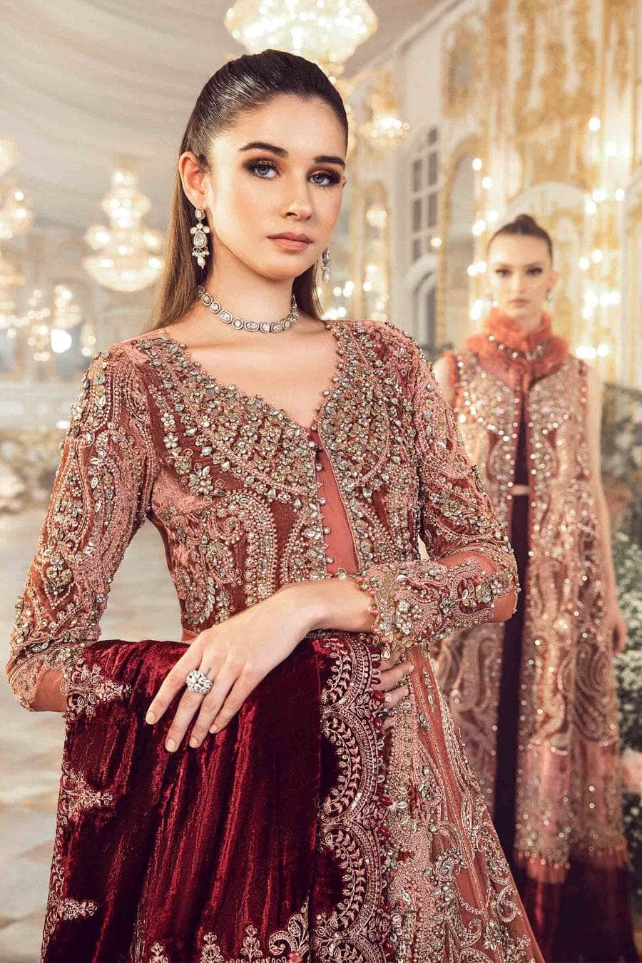 img_maria_b_mbroidered_wedding_couture_awwal_boutique