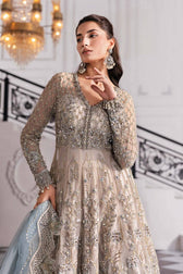 img_mbroidered_by_maria_b_awwal_boutique