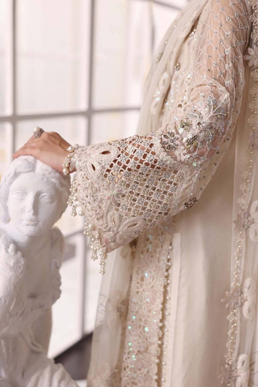 img_maria_b_mbroidered_awwal_boutique