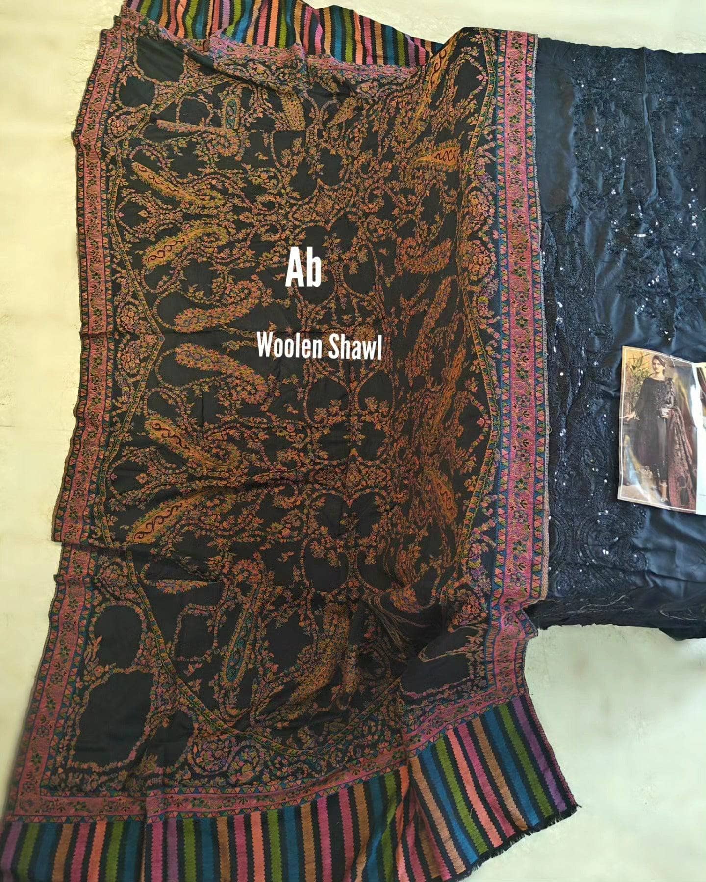 img_open_pic_maria_b_linen_awwal_boutique