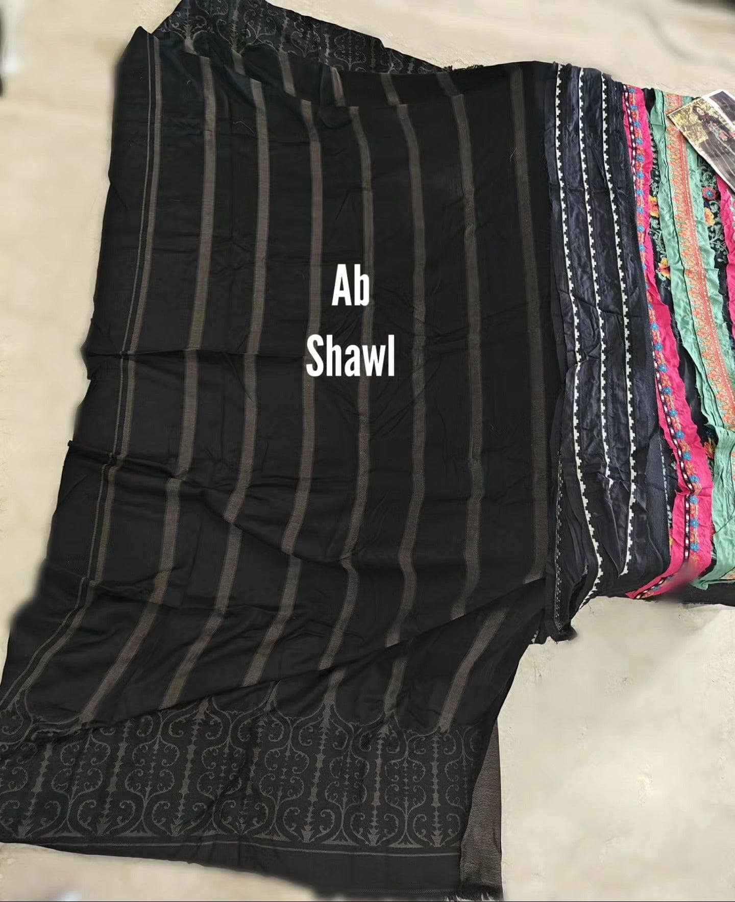 img_open_pic_maria_b_linen_awwal_boutique