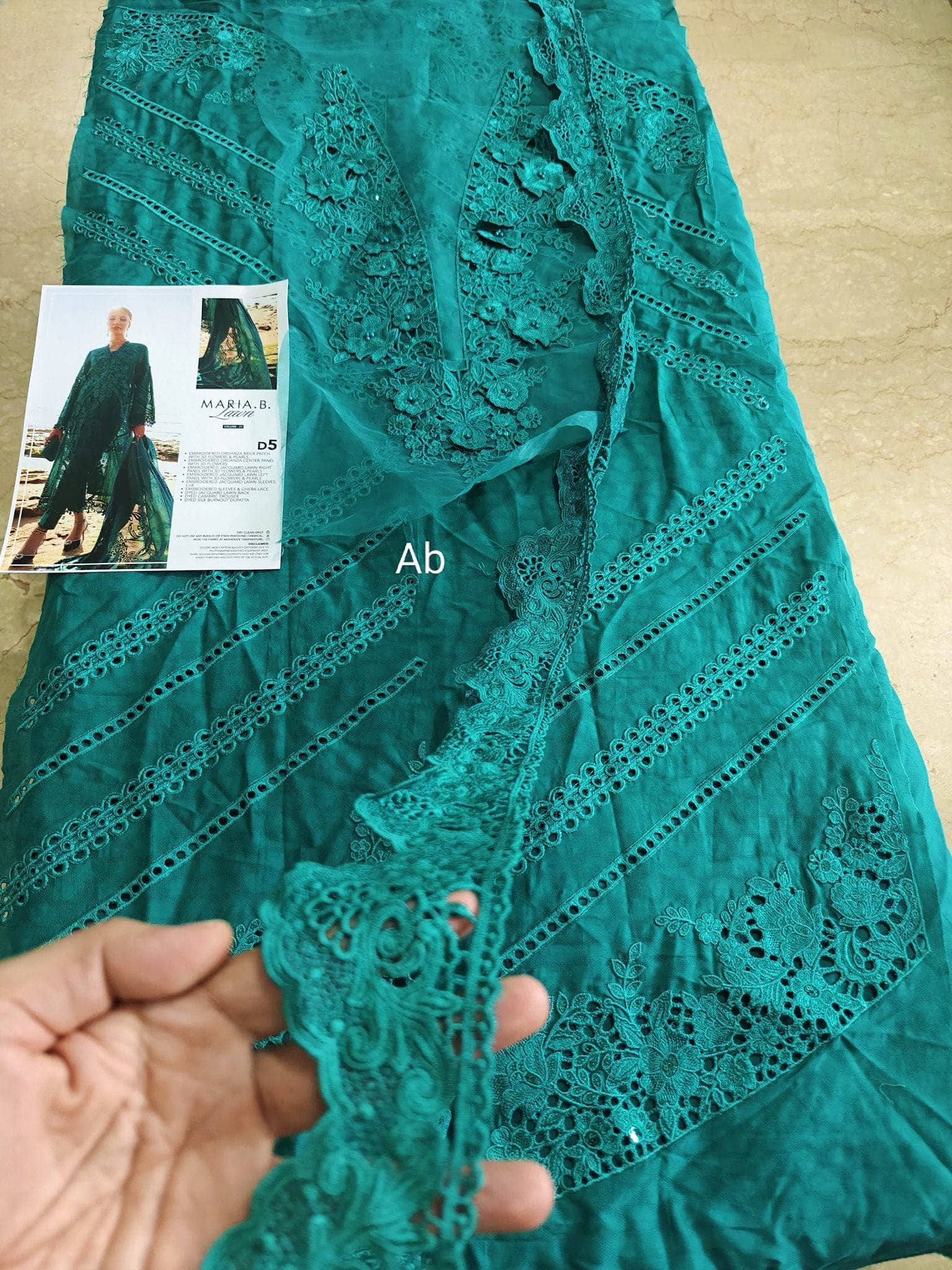 Open Pic/Maria B Luxury Lawn 25/Vol 2/D 05/Sea Green