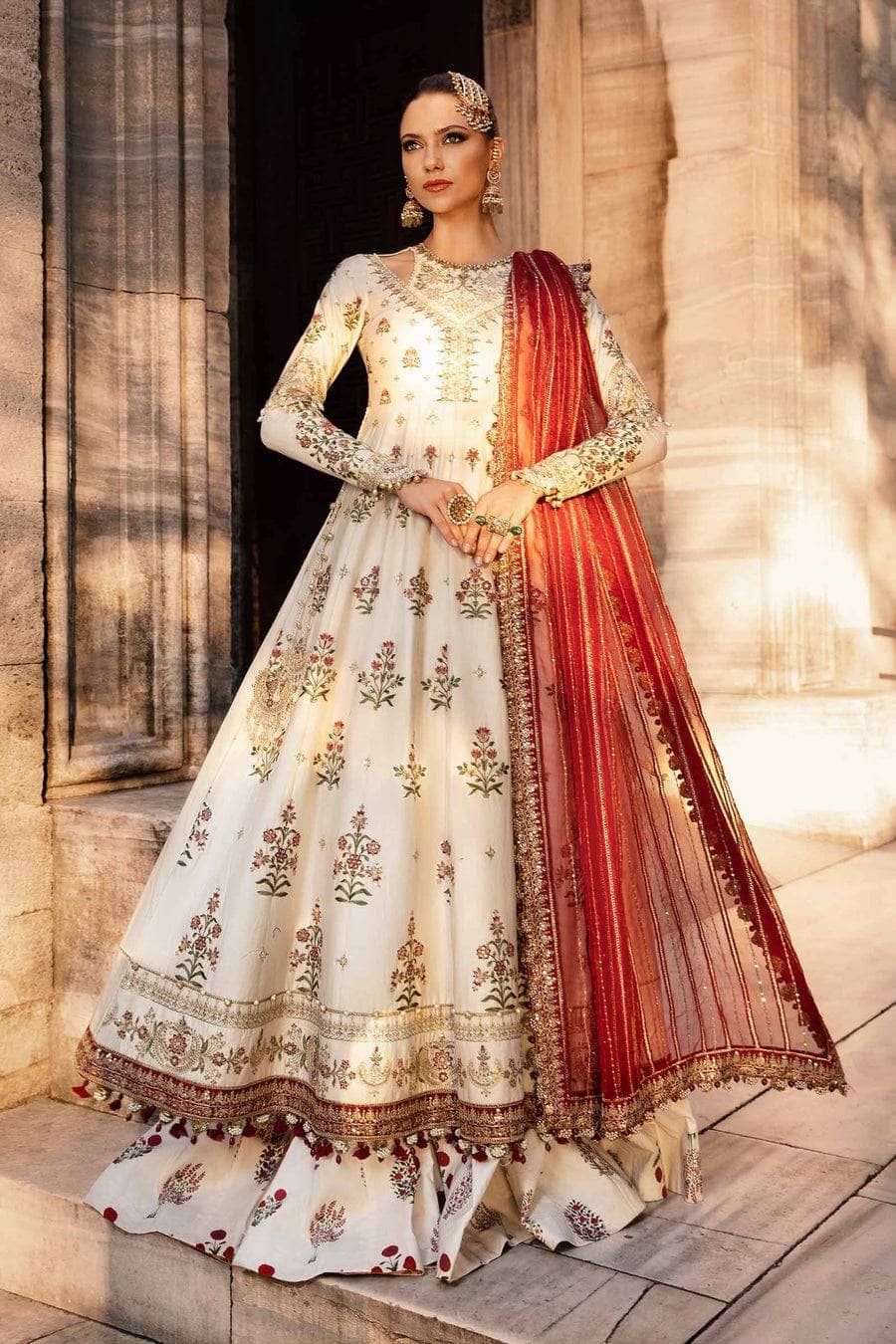 Maria b sateen Chiffon Pakistani Suit Restocked/Maria B Sateen 24/CST-801
