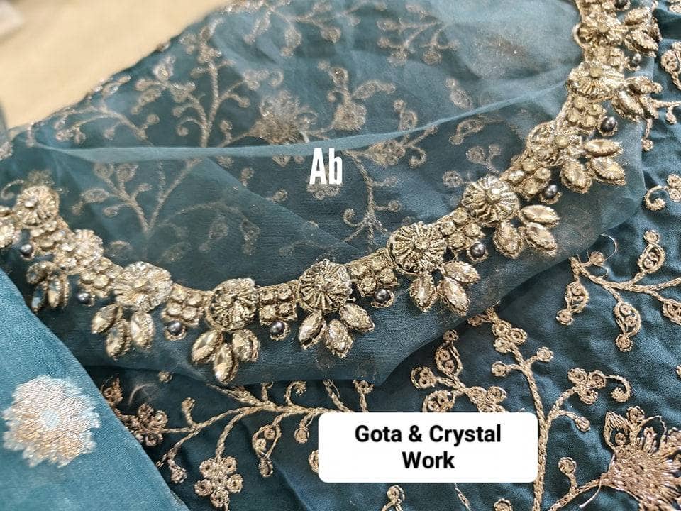 img_maria_b_sateen-awwal_boutique