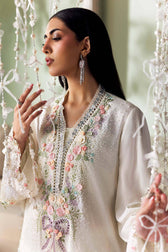 Maria B Soiree Luxury Formals 26/Tusser Silk Suit/Off White