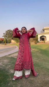img_spotted_in_hussain_rehar_lawn_awwal_boutique