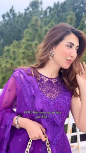 img_spotted_in_maria_b_awwal_boutique