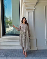 img_maria_lawn_25_awwal_boutique