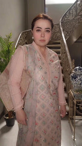 img_maria_b_m_prints_awwal_boutique
