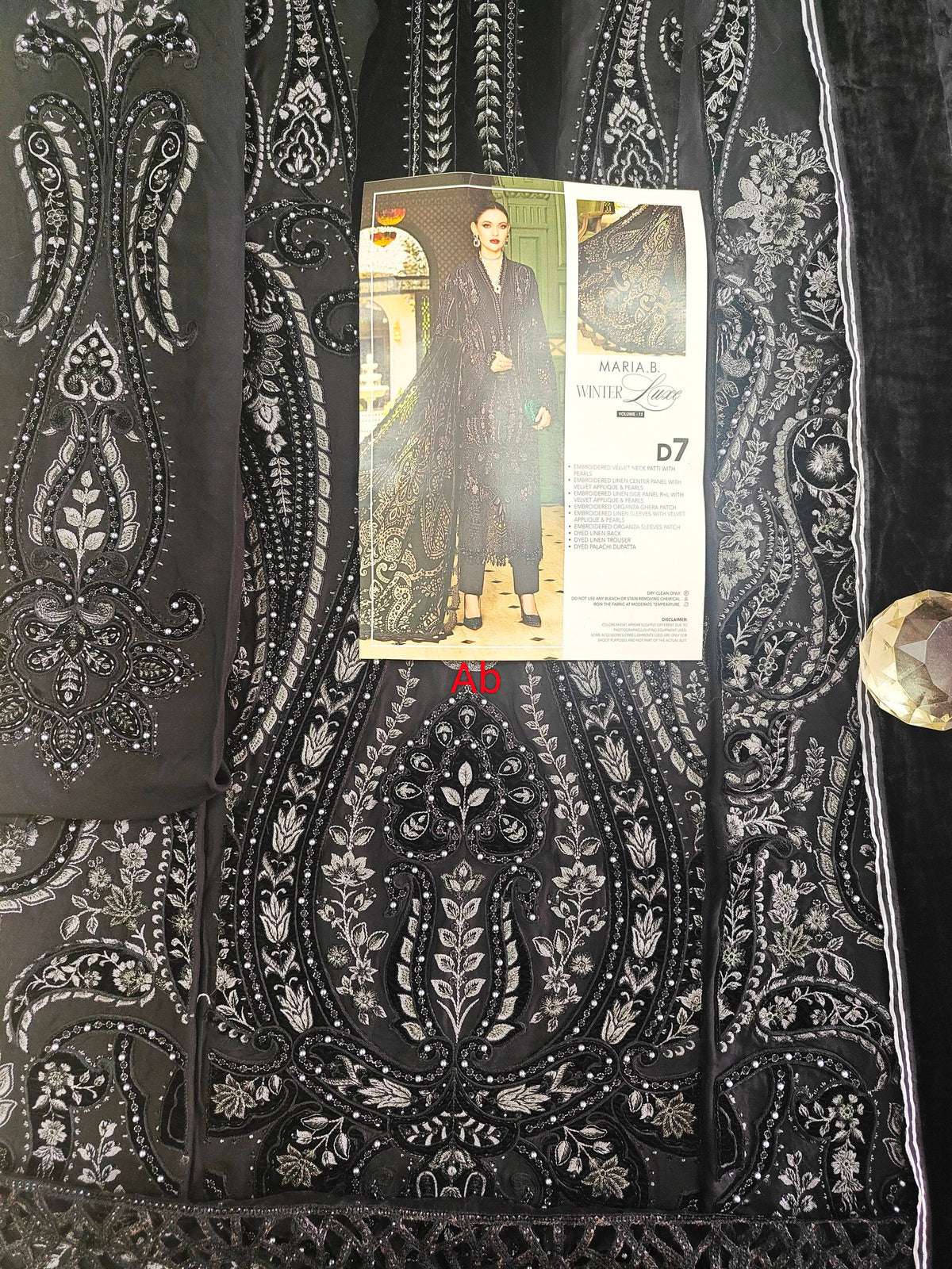 img_maria_b_winter_luxe_awwal_boutique