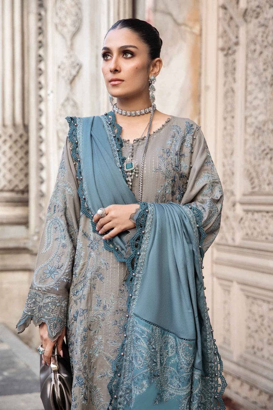 img_maria_b_linen_23_awwal_boutique