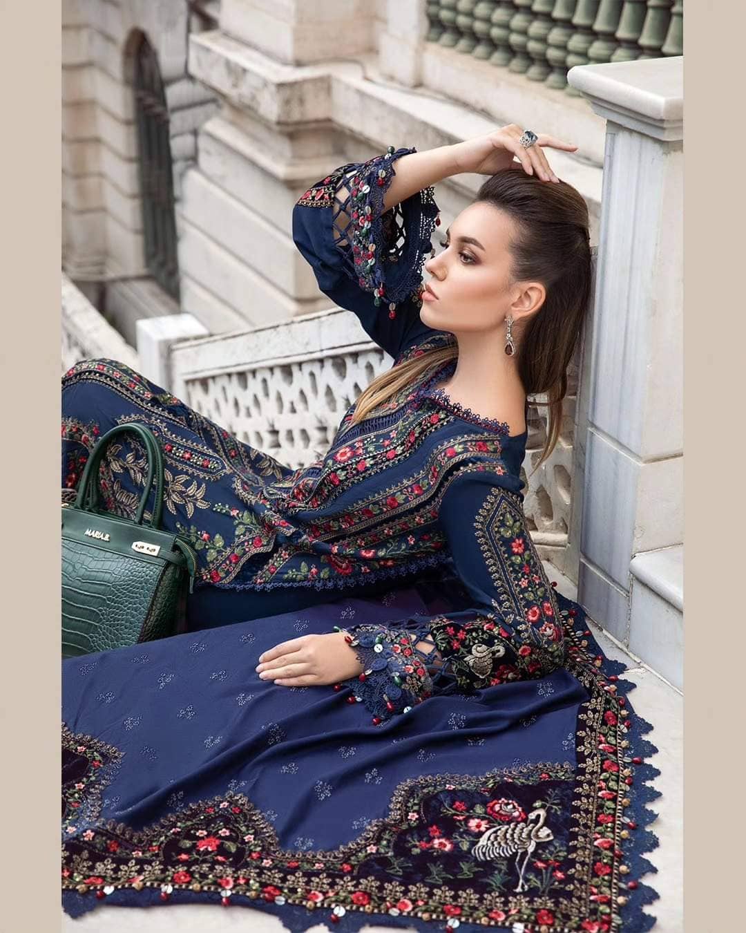 img_maria_b_linen_23_awwal_boutique