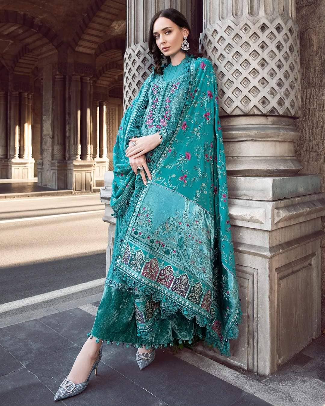 img_maria_b_linen_23_awwal_boutique