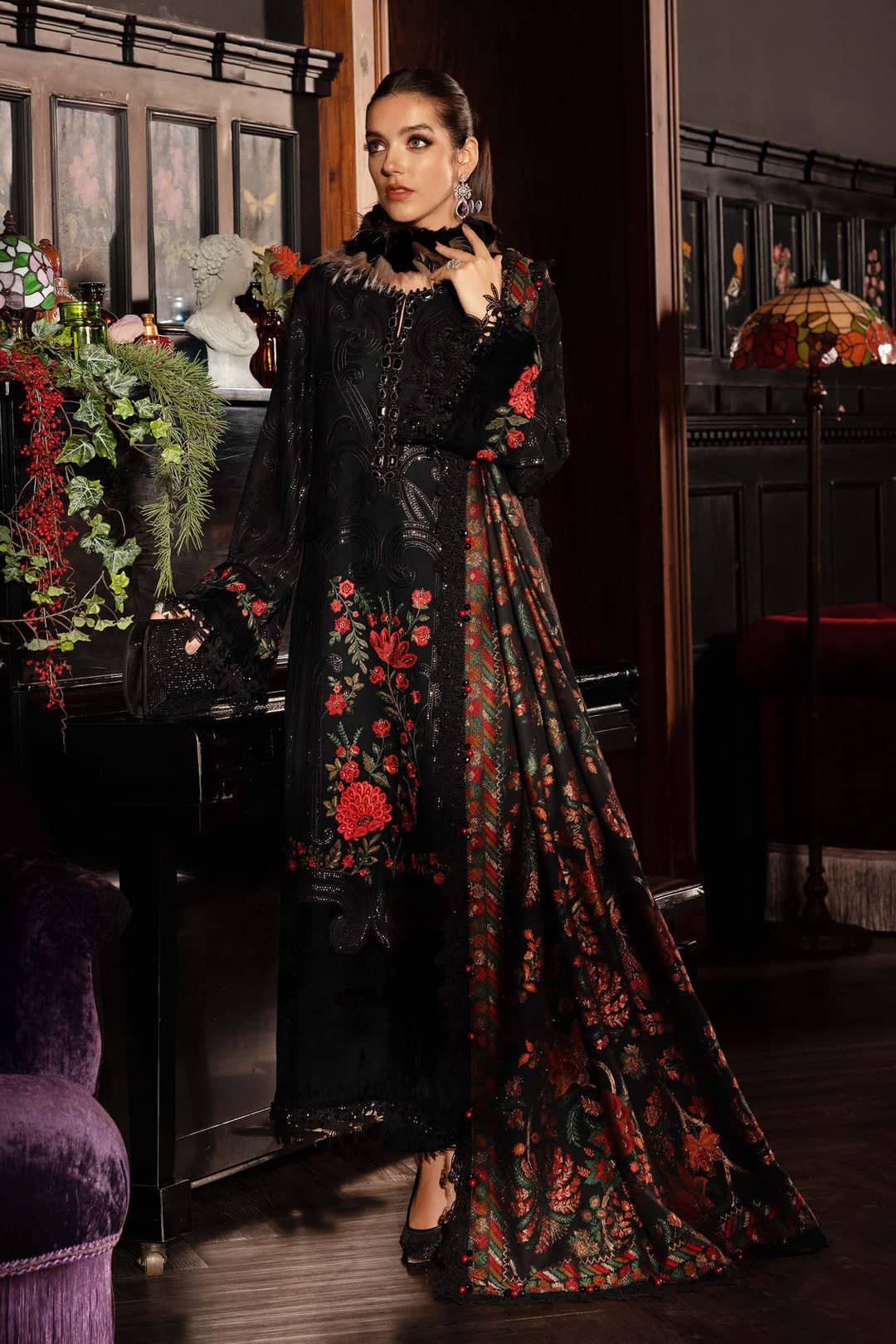 MARIA.B Winter Pakistani Suits Restocked/Maria B Winter Luxe 25/Embroideried Linen Suit/Wool Shawl/09/Black & Red