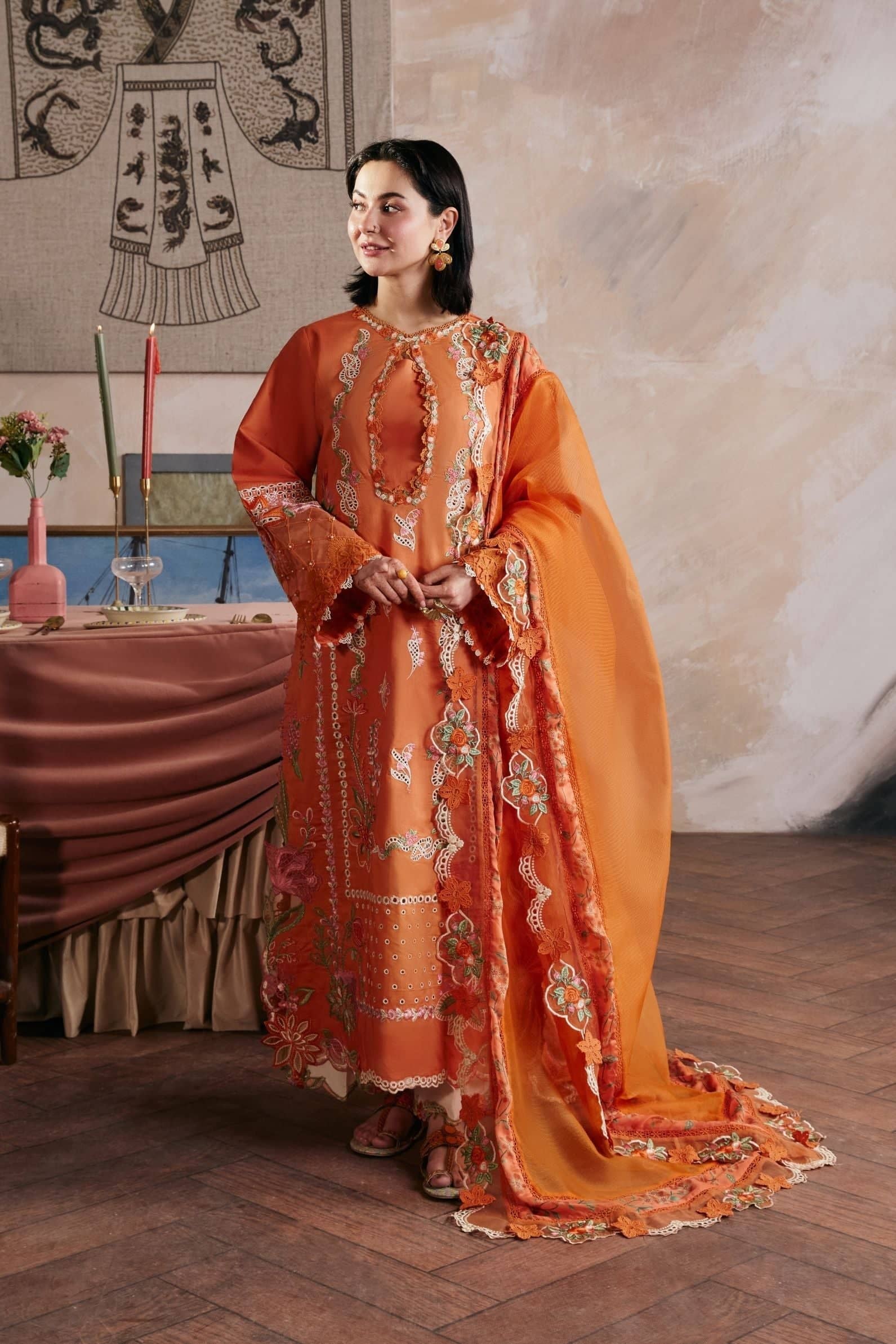 img_maryam_hussain_lawn_awwal_boutique