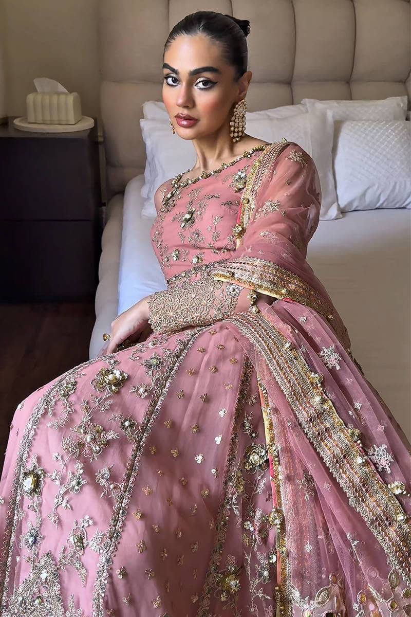 Mohsin Naveed Ranjha Chiffon Pakistani Suit Mohsin Naveed Ranjha 25/Makhfi/Shaadi Collection/Pink/Khushboo