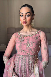Mohsin Naveed Ranjha Chiffon Pakistani Suit Mohsin Naveed Ranjha 25/Makhfi/Shaadi Collection/Pink/Khushboo