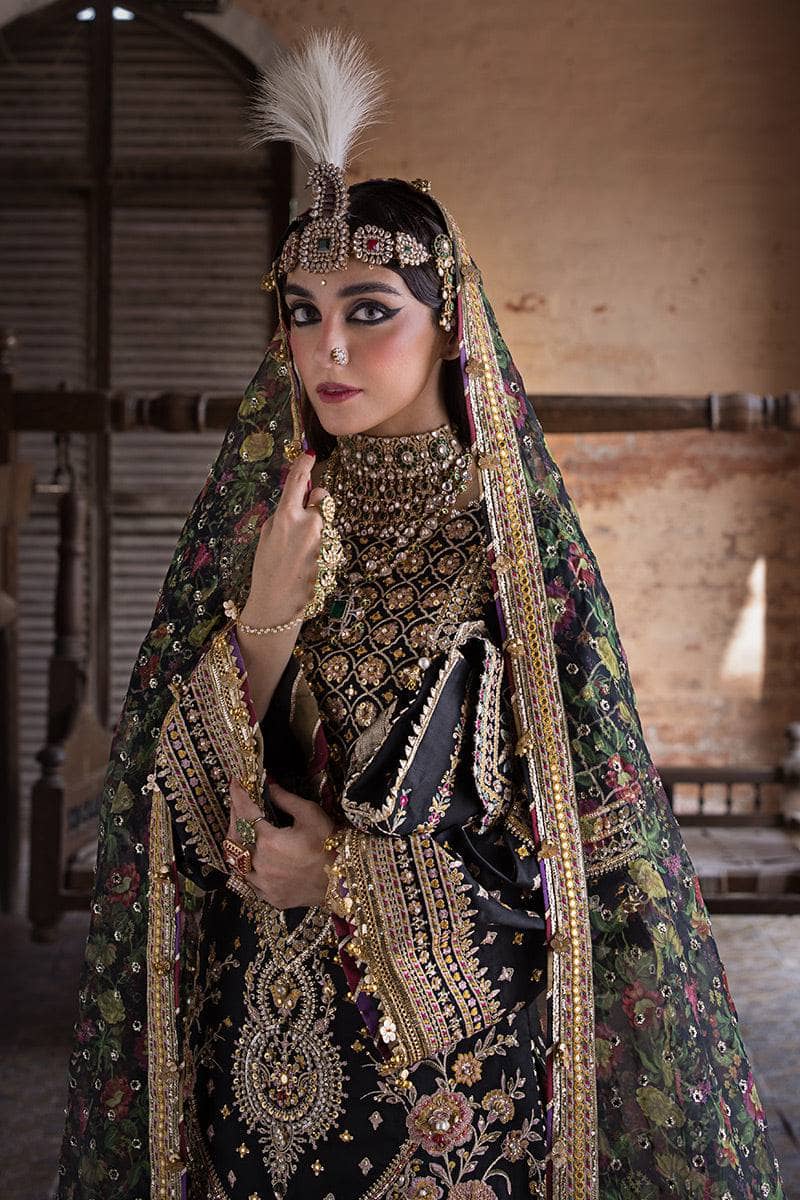 img_mohsin_naveed_ranjha_zarlish_awwal_boutique