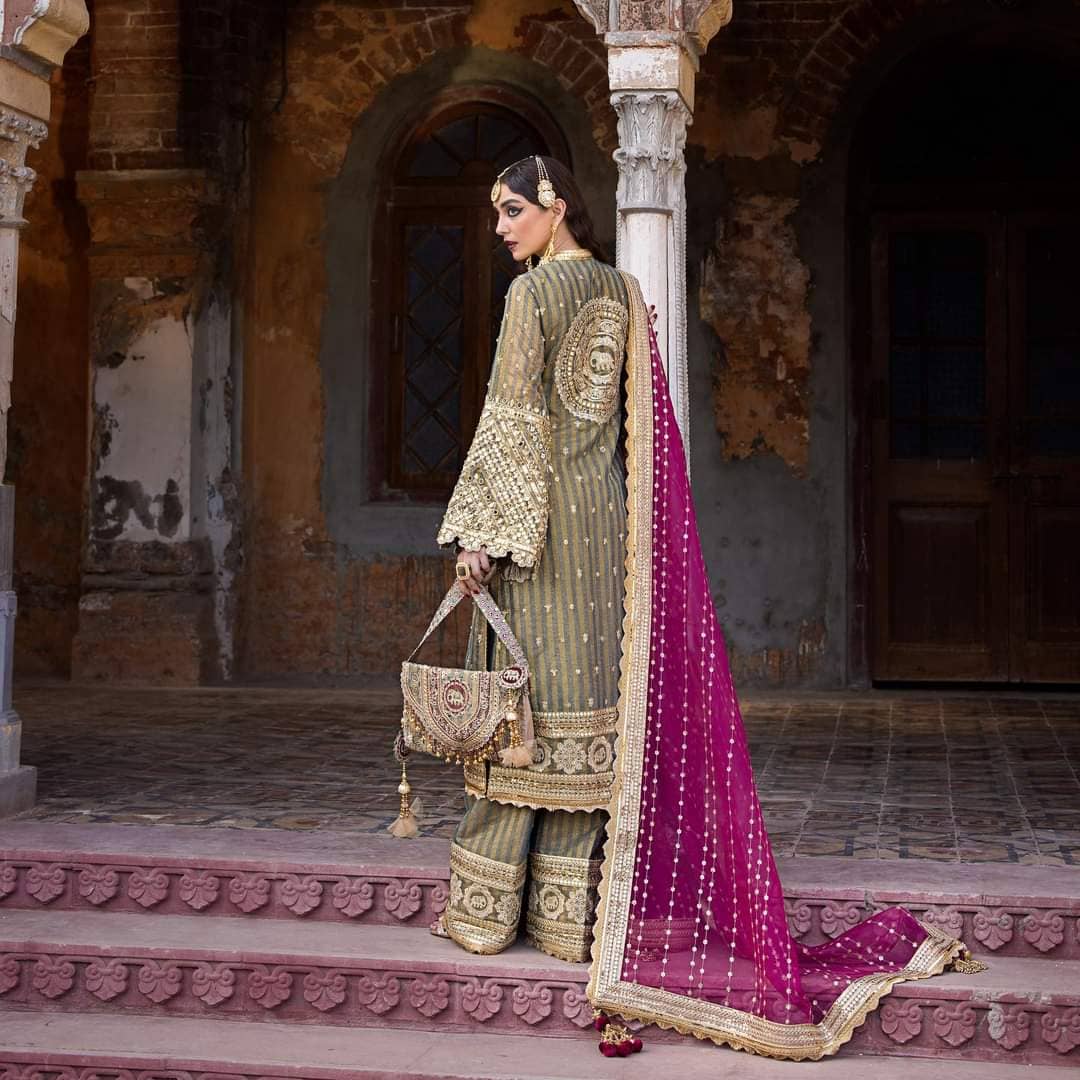 img_mohsin_naveed_ranjha_zarlish_awwal_boutique
