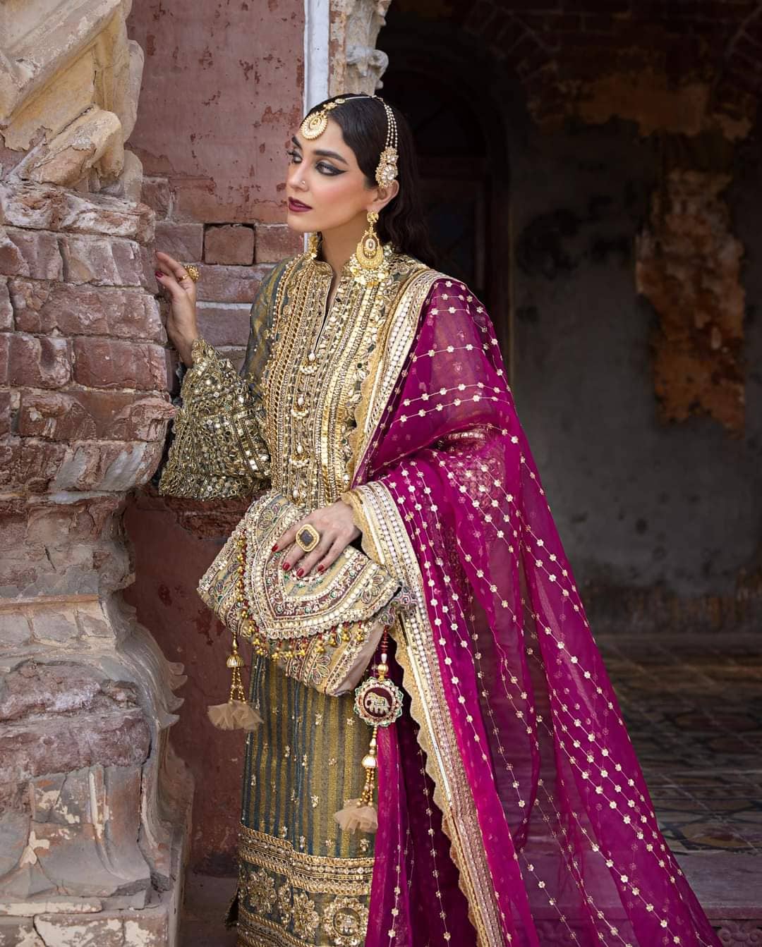 img_mohsin_naveed_ranjha_zarlish_awwal_boutique