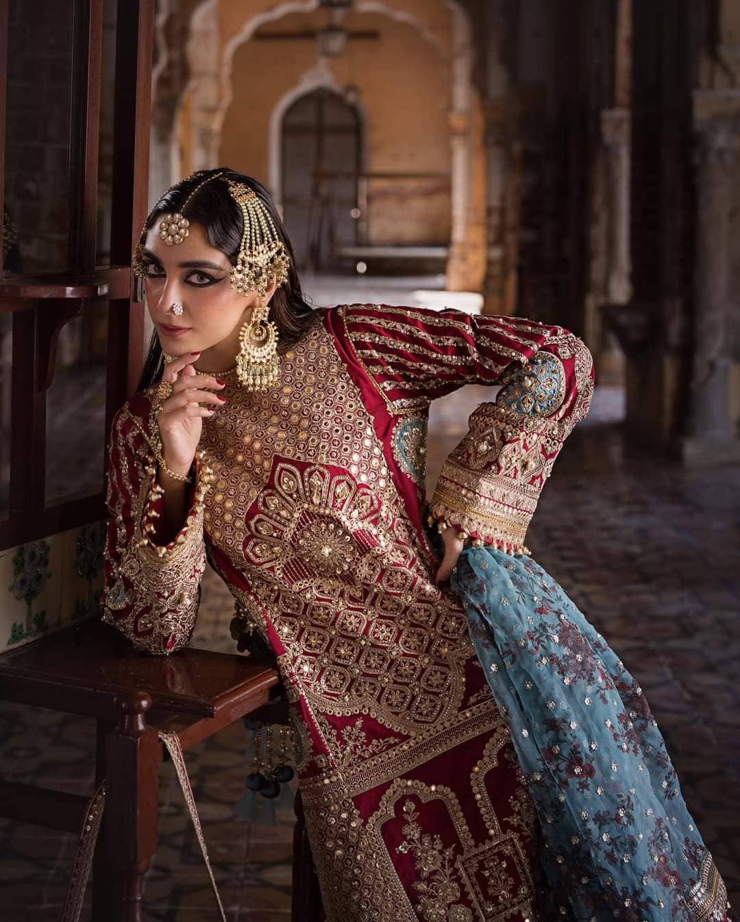 img_zarlish_by_mohsin_naveed_ranjha_awwal_boutique