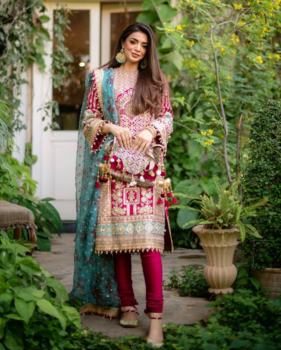img_mohsin_naveed_ranjha_awwal_boutique