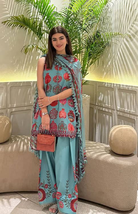 img_spotted_in_m_prints_awwal_boutique