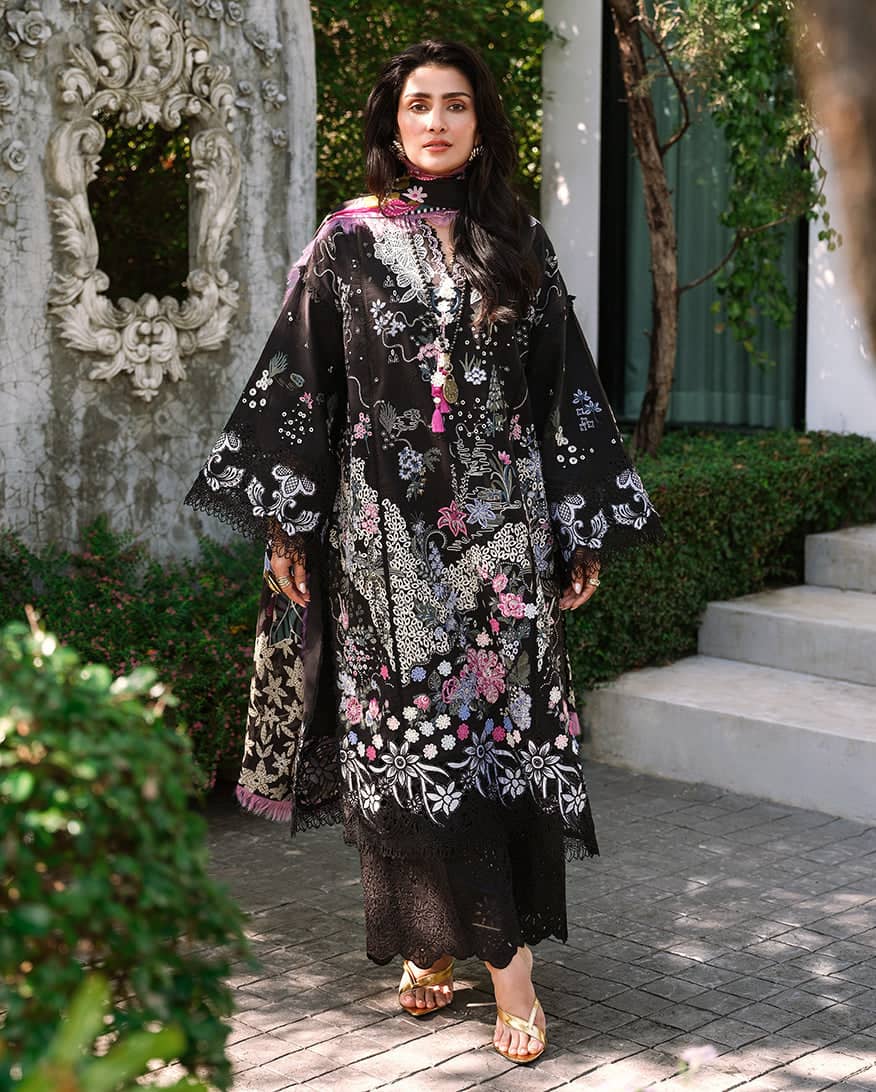 img_mushq_amoi_lawn_awwal_boutique