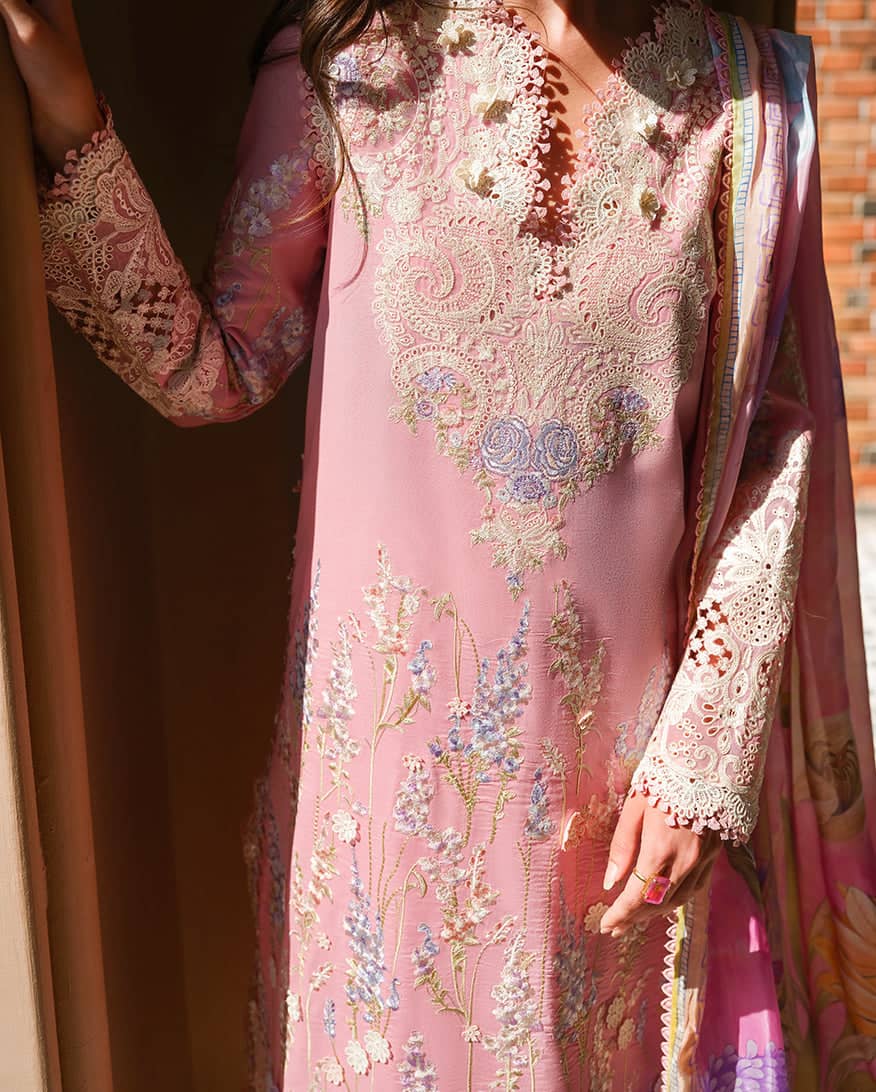 Mushq Amoi Lawn/Silent Vows/Pink