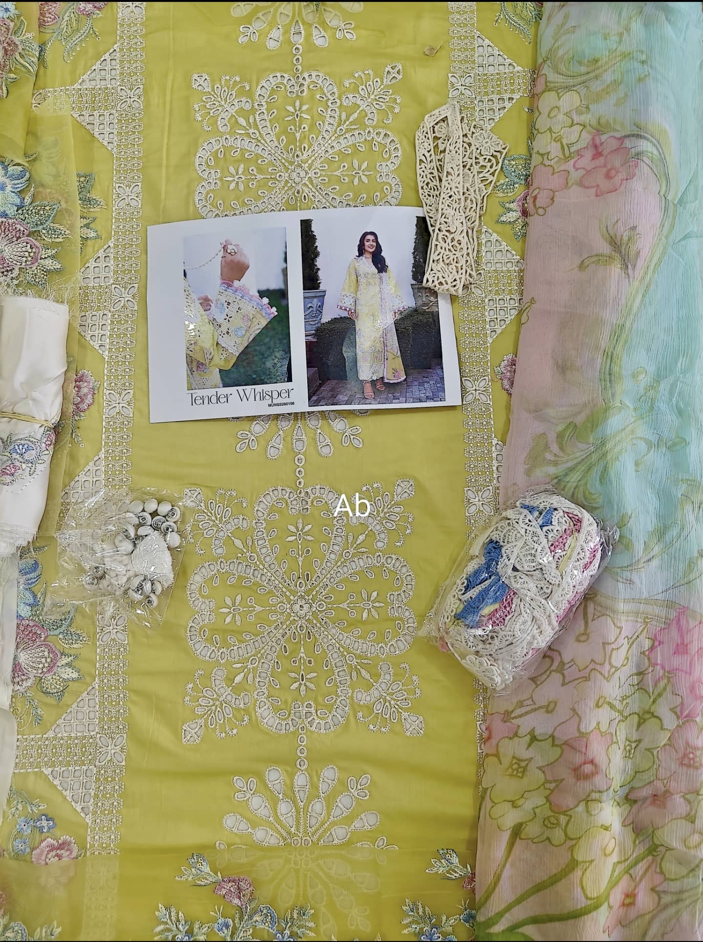 Open Pic/Mushq Amoi Lawn/Tender Whisper/Yellow