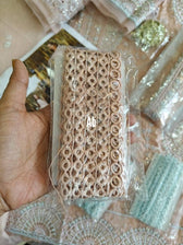 img_mushq_astoria_open_pic_awwal_boutique