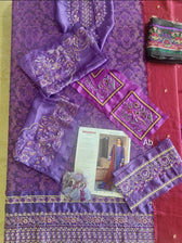 Mushq Broadway open pics Open Pic/Mushq Broadway 25/Bella Terra