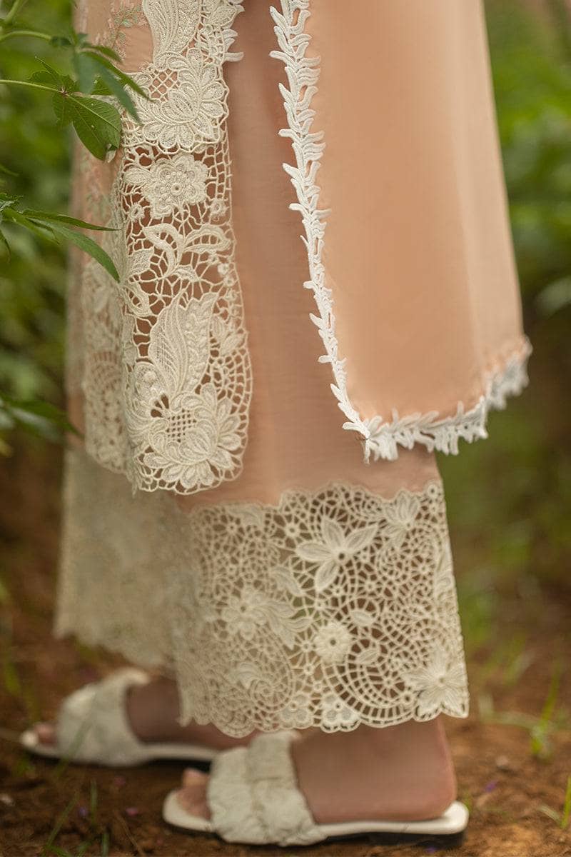 img_mushq_hemline_awwal_boutique