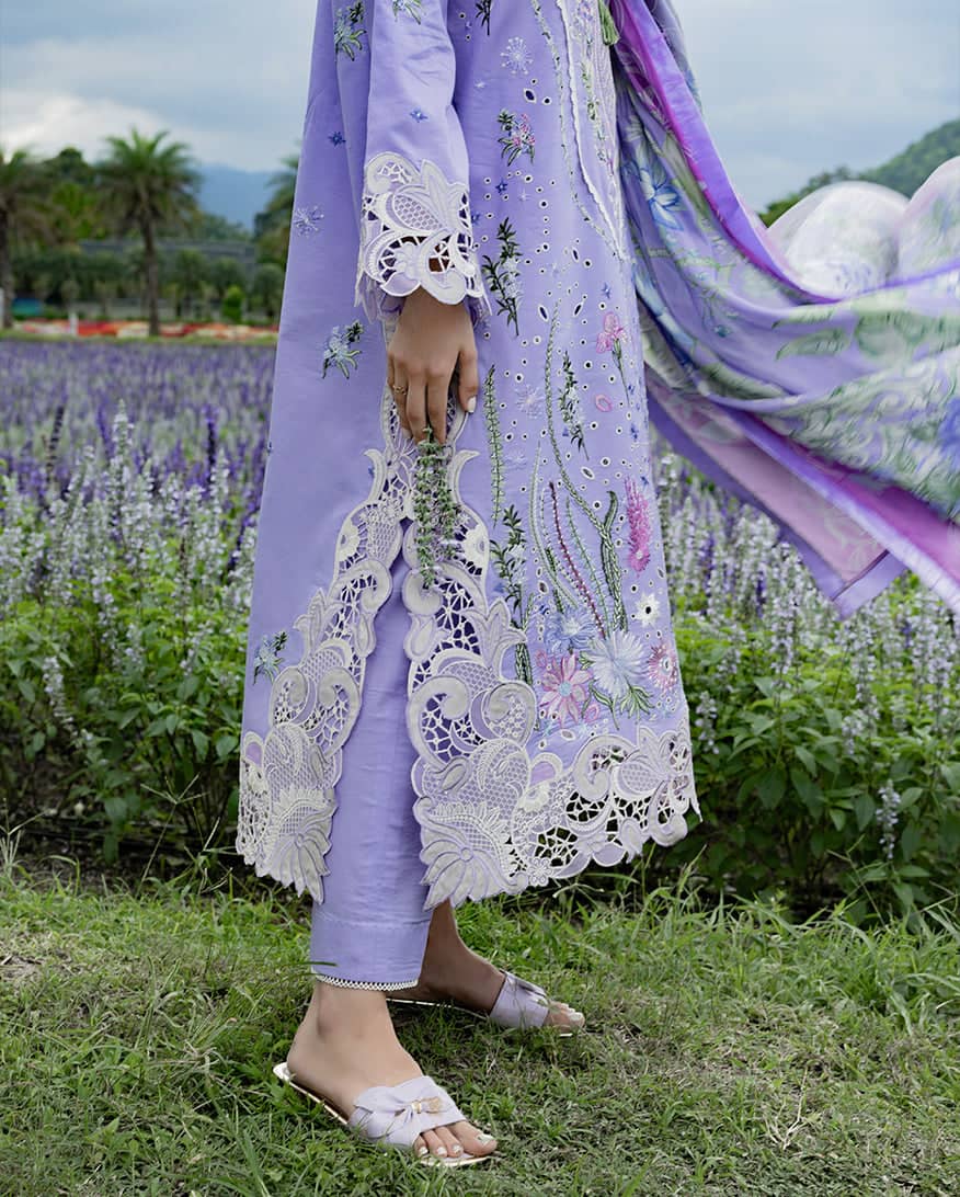 Mushq Hemline 26/Daisy Reverie/Light Purple/Silk Dupatta