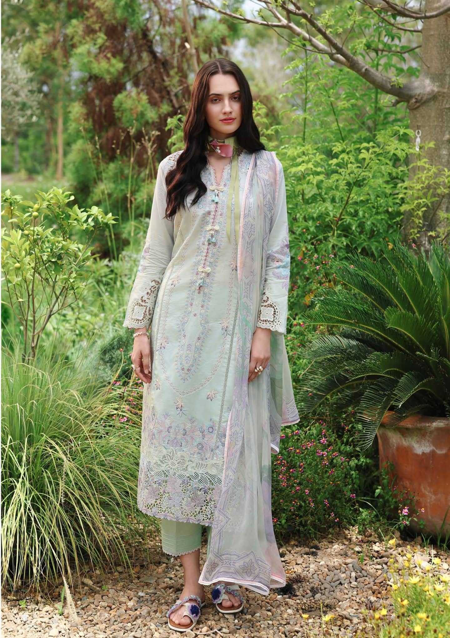 img_ mushq_hemline_vol3_awwal_boutique