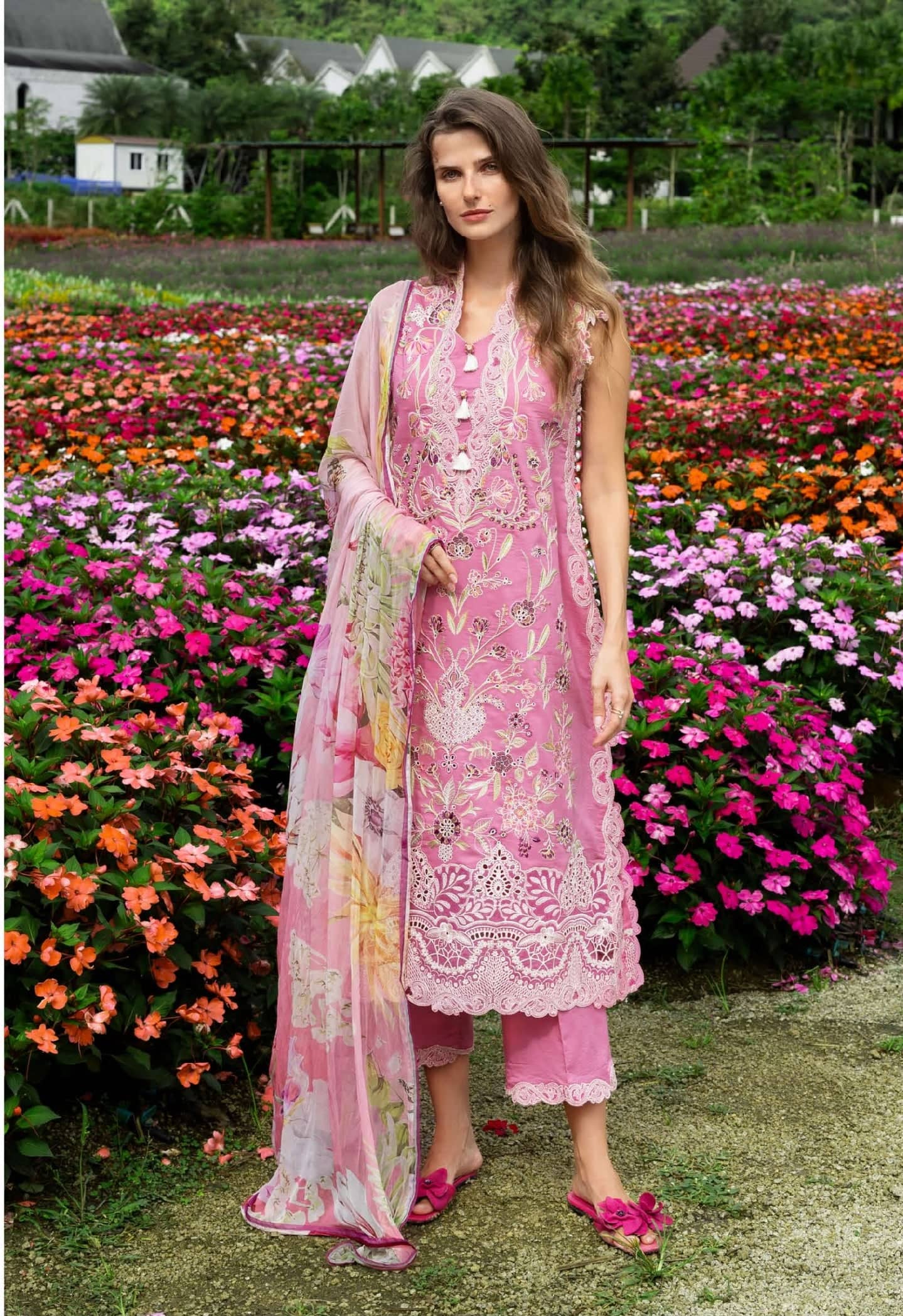 img_mushq_hemline_23_awwal_boutique