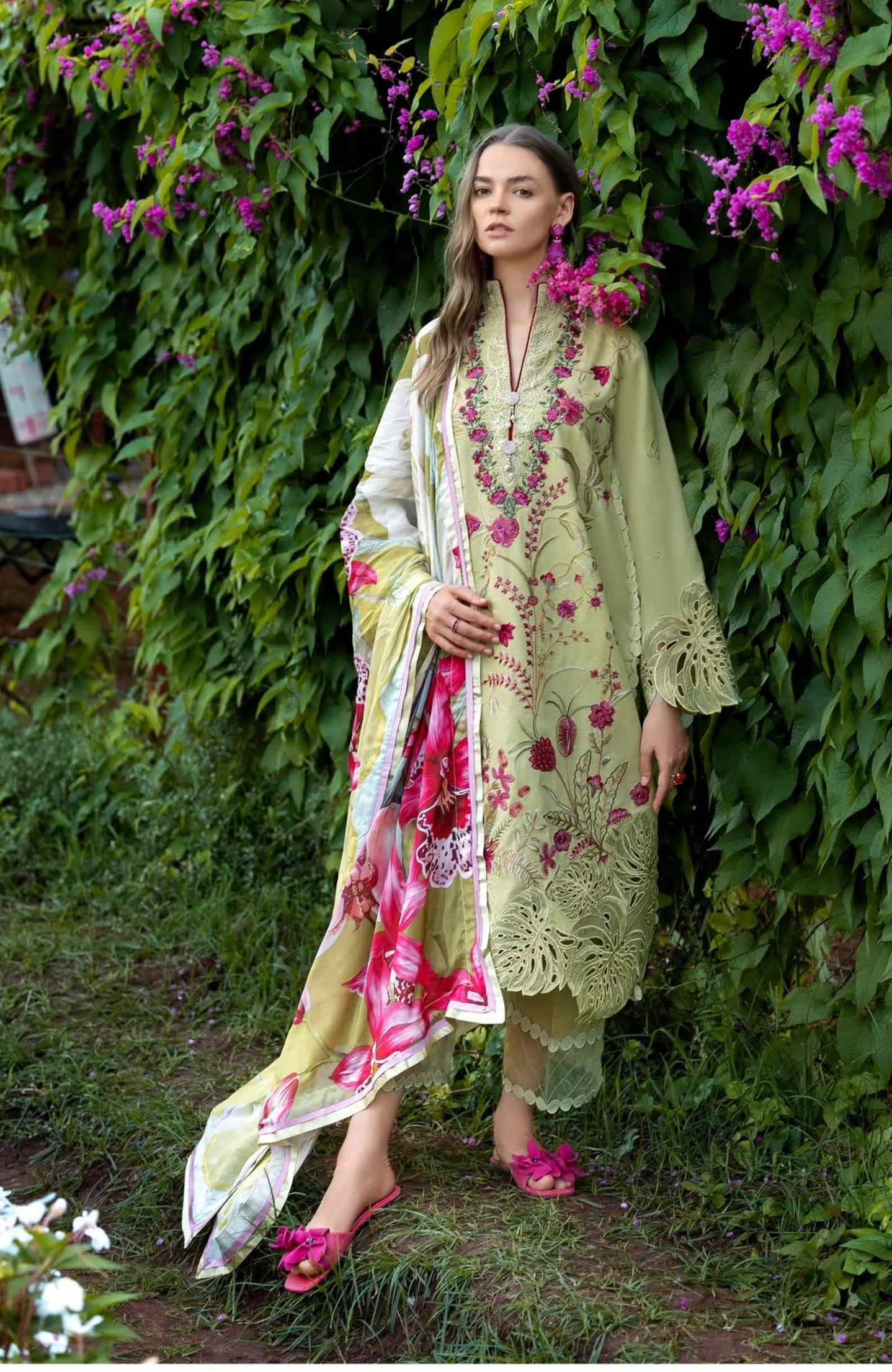 img_mushq_hemline_23_awwal_boutique