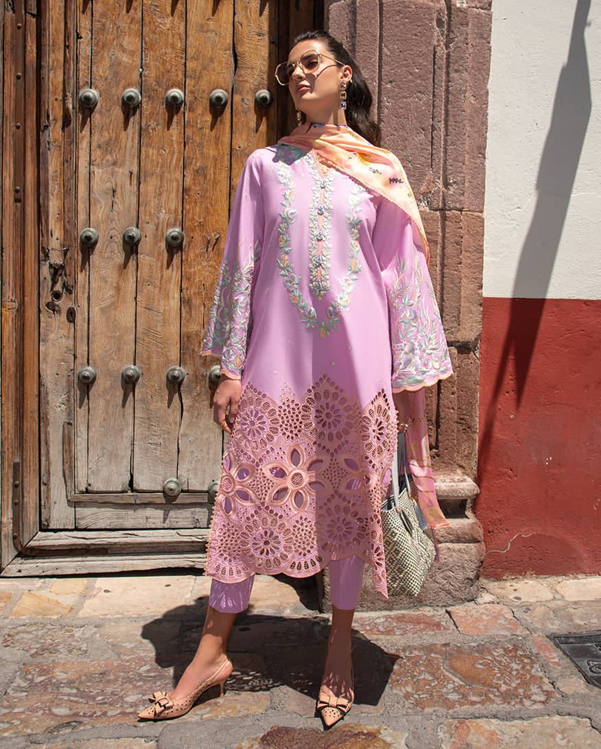 img_mushq_hemline_odyssey_awwal_boutique