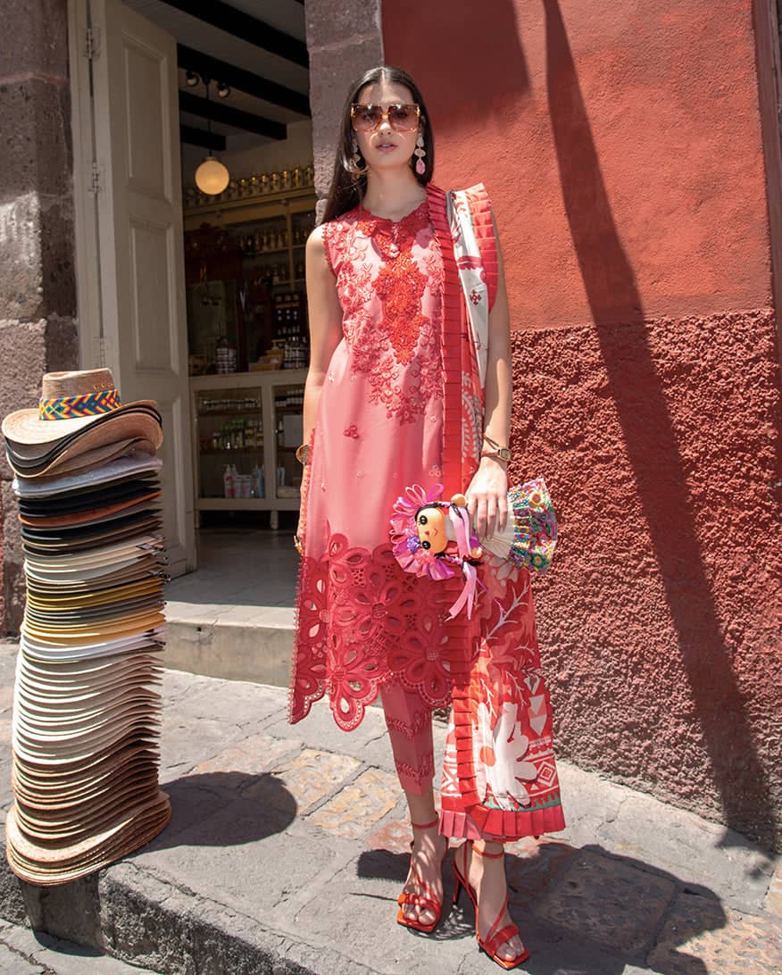 img_mushq_hemline_odyssey_awwal_boutique