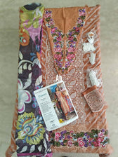 img_hemline_by_mushq_awwal_boutique