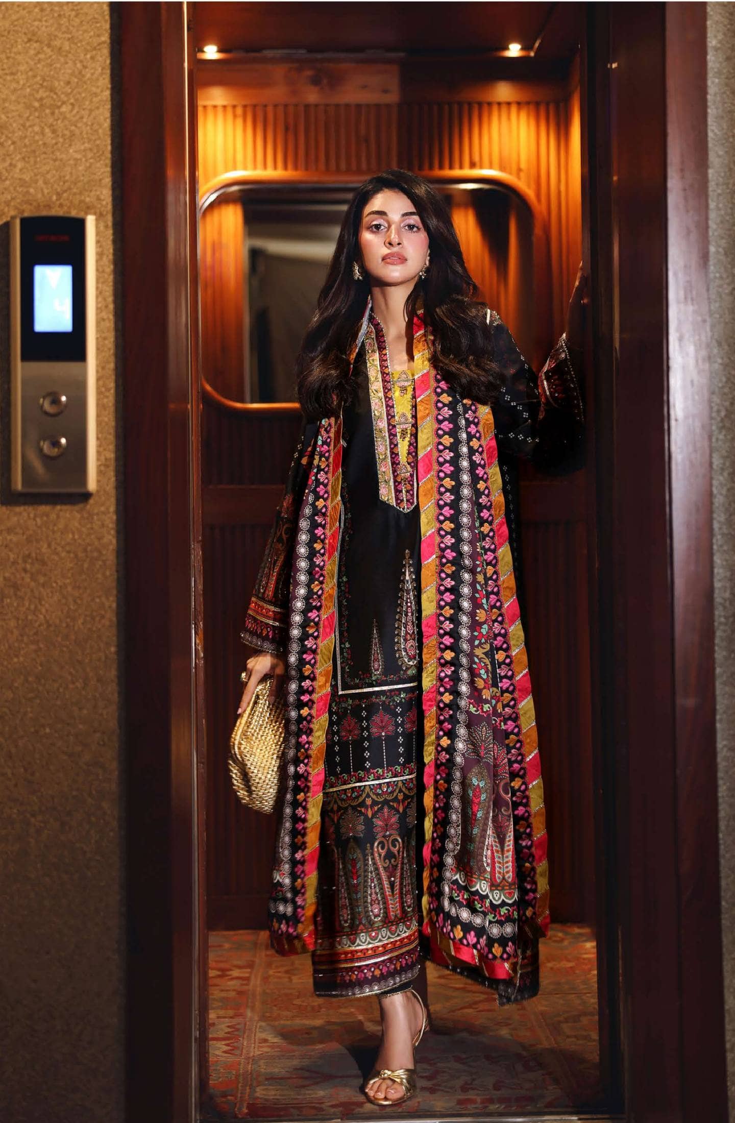 Mushq Hemline Nirvana Silk 26/08