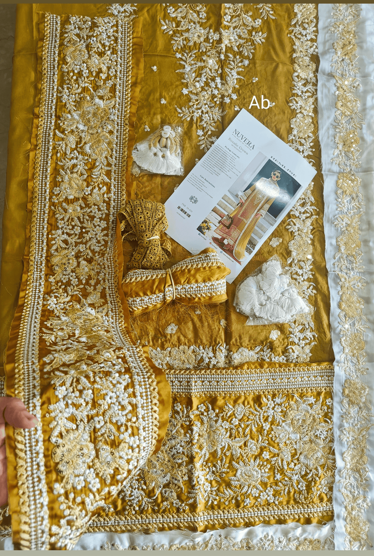 img_mushq_nuvera_raw_silk_awwal_boutique