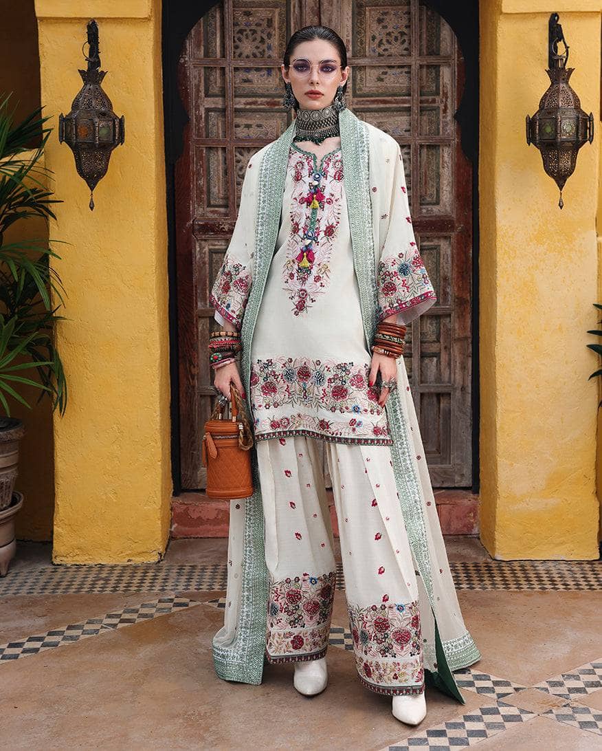 img_mushq_nuvera_silk_awwal_boutique