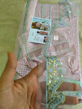 img_mushq_astoria_lawn_23_awwal_boutique