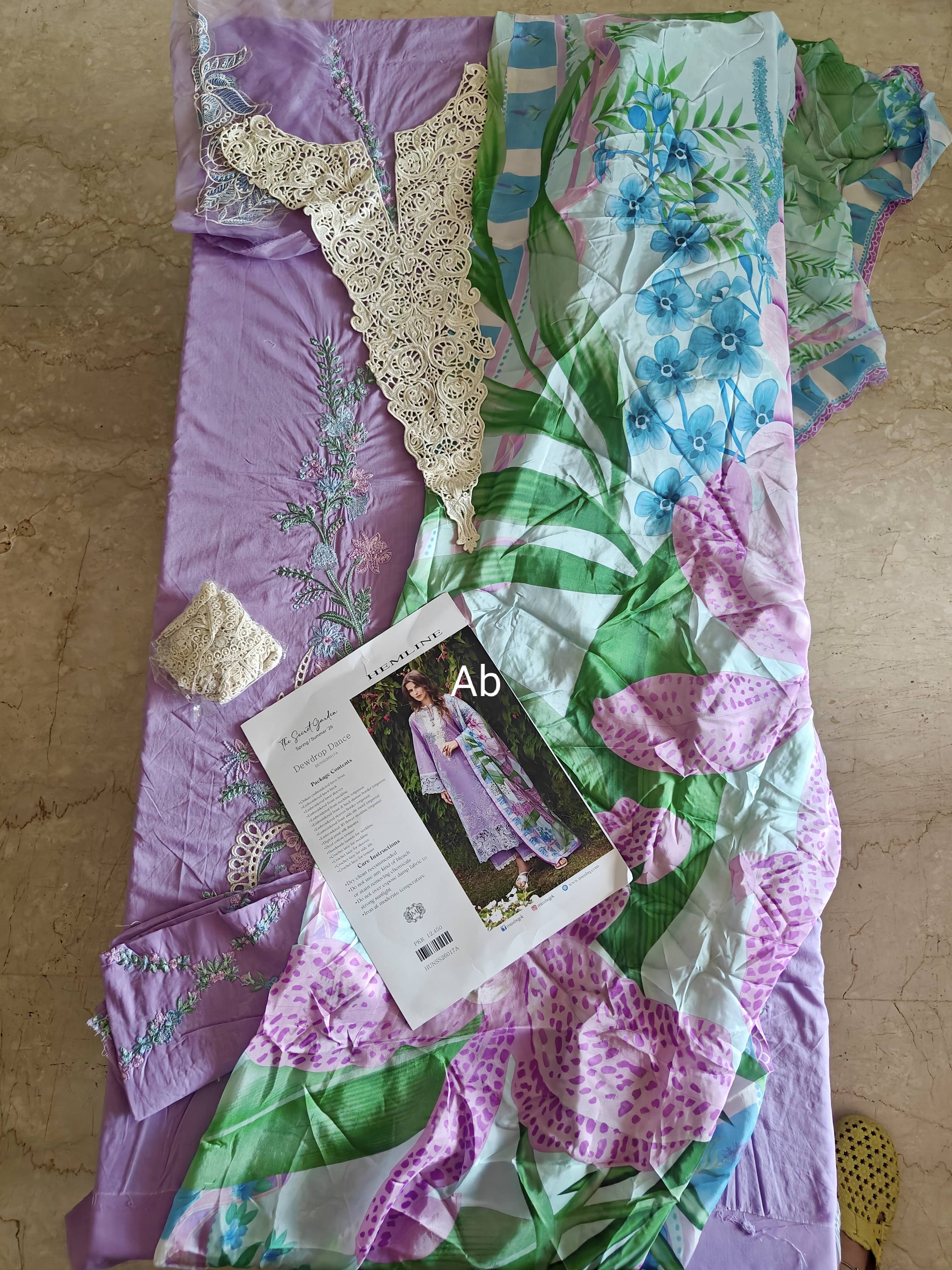Open Pic/Mushq Hemline 26/Dewdrop Dance/Silk Dupatta/Lilac