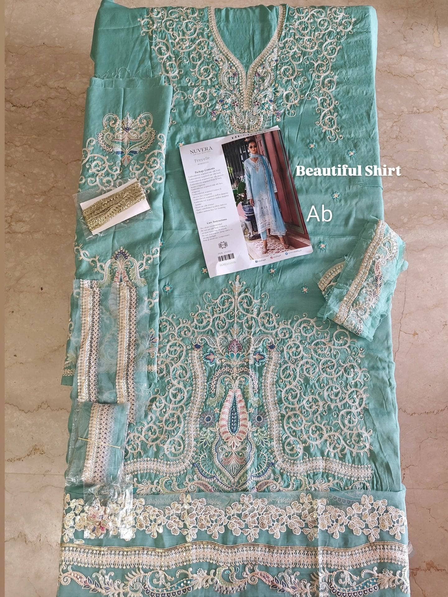 img_mushq_nuvera_silk_awwal_boutique