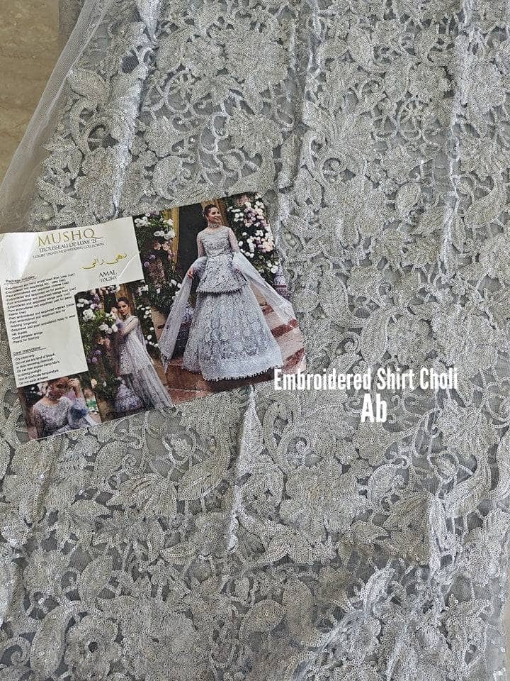 img_open_pic_mushq_trousseau_de_luxe_formal_wedding_awwal_boutique