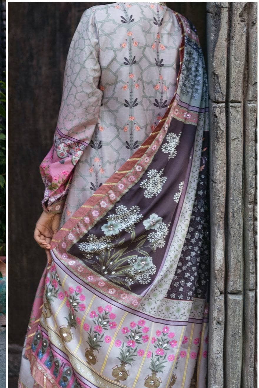 img_mushq_silk_awwal_boutique