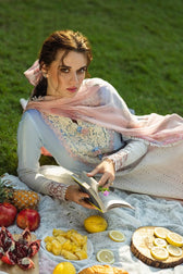 img_mushq_solace_chikankari_awwal_boutique