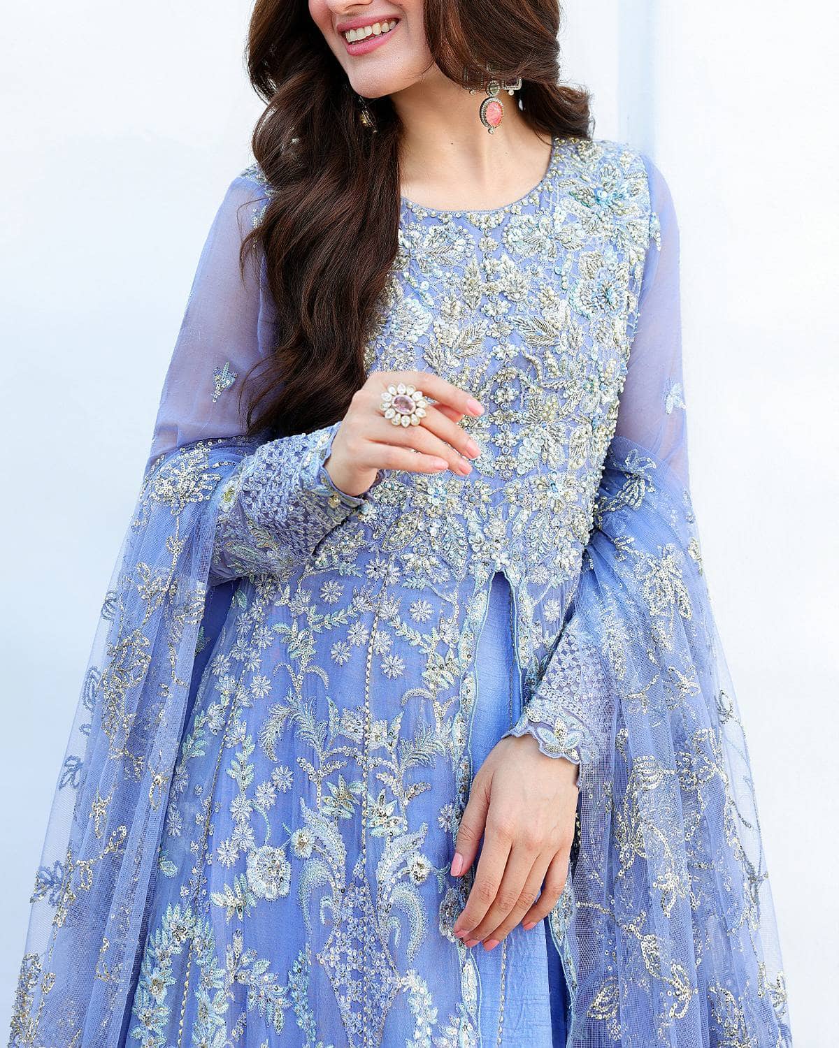 Mushq Bachellorette Chronicles/Blushing Bride/02